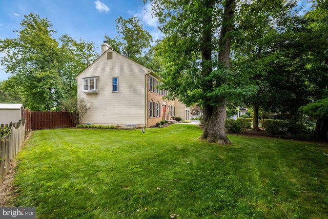 10800 STEVEN LEE CT, Fairfax, VA 22032