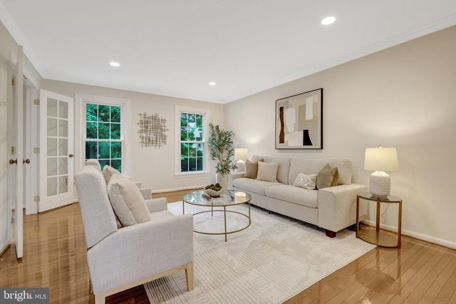 10800 STEVEN LEE CT, Fairfax, VA 22032