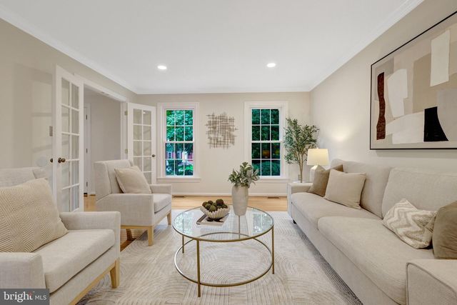 10800 STEVEN LEE CT, Fairfax, VA 22032