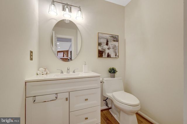 10800 STEVEN LEE CT, Fairfax, VA 22032