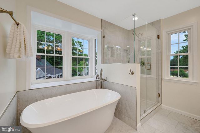 10800 STEVEN LEE CT, Fairfax, VA 22032