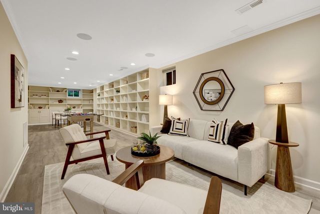 10800 STEVEN LEE CT, Fairfax, VA 22032