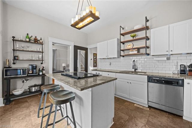 1224 W First Street, Winston-salem, NC 27101