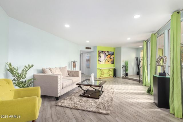4428 W Laurie Lane, Glendale, AZ 85302