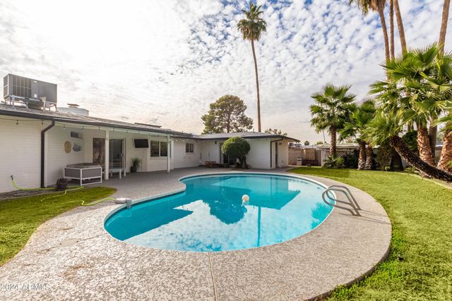 4428 W Laurie Lane, Glendale, AZ 85302
