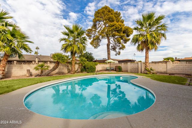 4428 W Laurie Lane, Glendale, AZ 85302