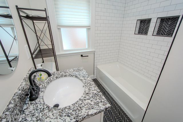 4214 Churchill Rd, Louisville, KY 40207