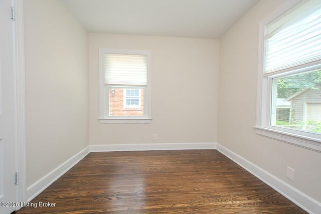 4214 Churchill Rd, Louisville, KY 40207