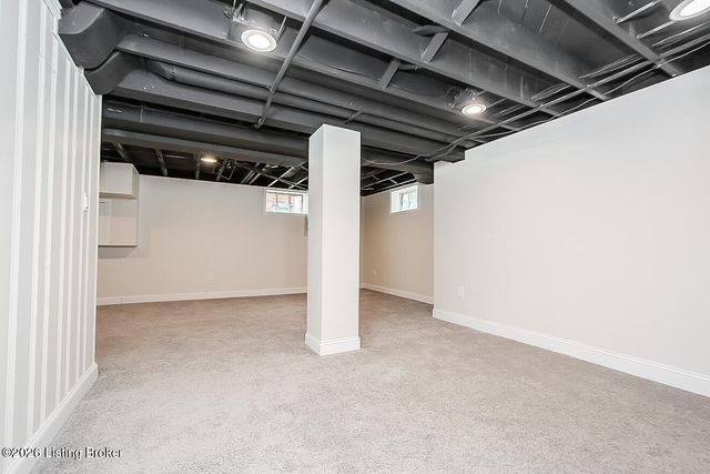 4214 Churchill Rd, Louisville, KY 40207