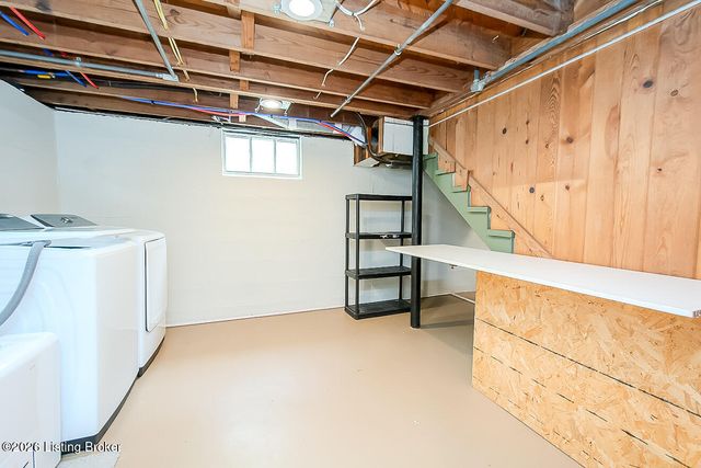 4214 Churchill Rd, Louisville, KY 40207