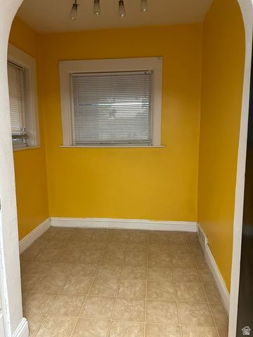 574 E 32ND, Ogden, UT 84403