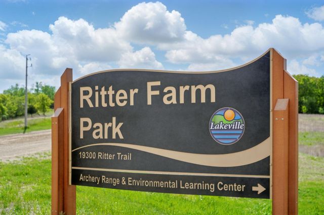 20125 Glanville Way, Lakeville, MN 55044