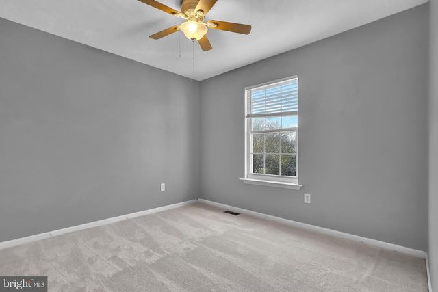 2835 HACKNEY LN, Waldorf, MD 20602