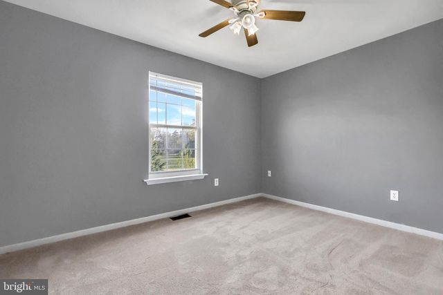2835 HACKNEY LN, Waldorf, MD 20602