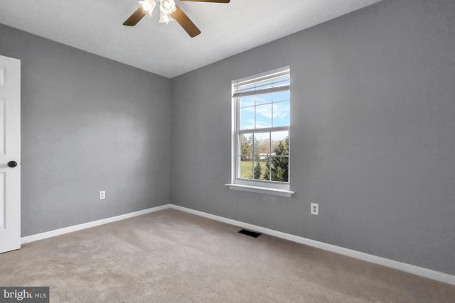 2835 HACKNEY LN, Waldorf, MD 20602