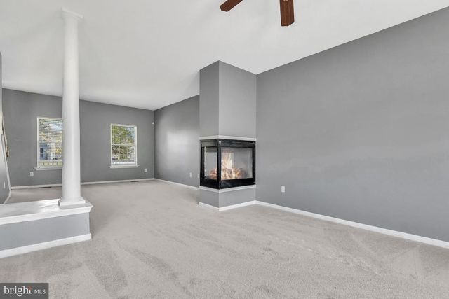 2835 HACKNEY LN, Waldorf, MD 20602