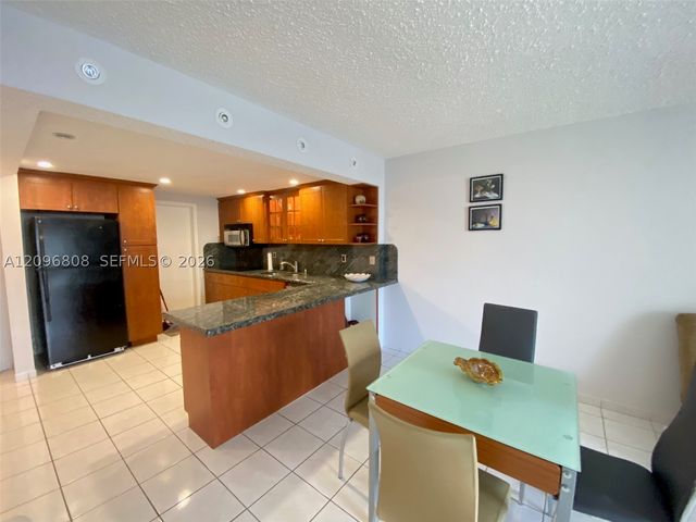 1825 S Ocean Dr 1004, Hallandale Beach, FL 33009
