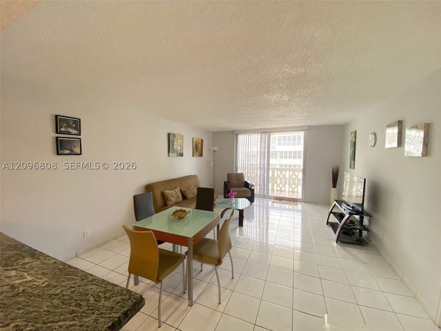 1825 S Ocean Dr 1004, Hallandale Beach, FL 33009