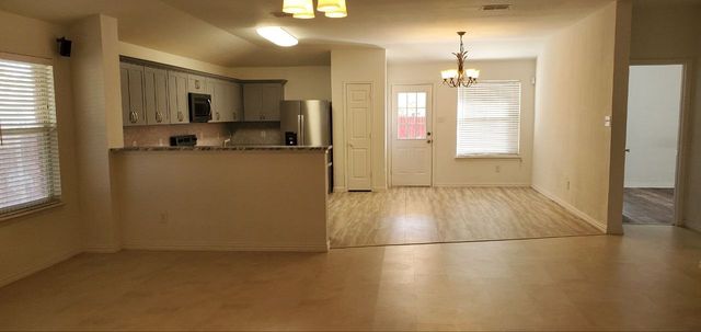 502 Darlene Trail, Euless, TX 76039