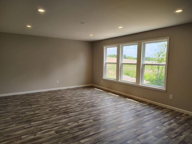 10737 Melbury Court, 293GL, Independence, KY 41051