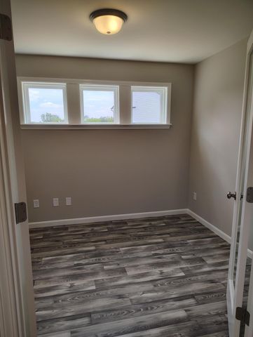 10737 Melbury Court, 293GL, Independence, KY 41051