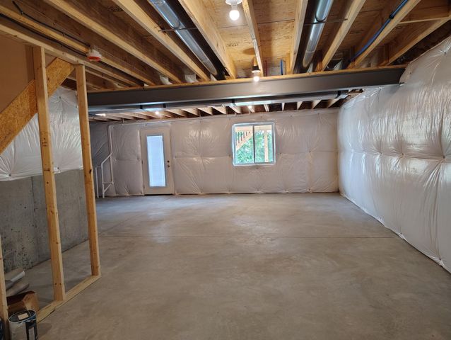 10737 Melbury Court, 293GL, Independence, KY 41051