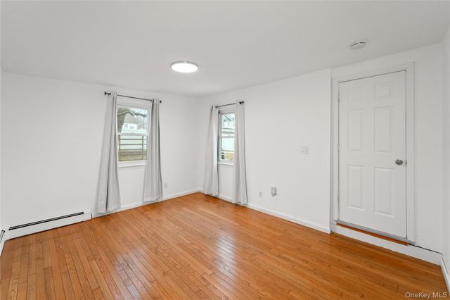 181 S Alleghany Avenue, Lindenhurst, NY 11757