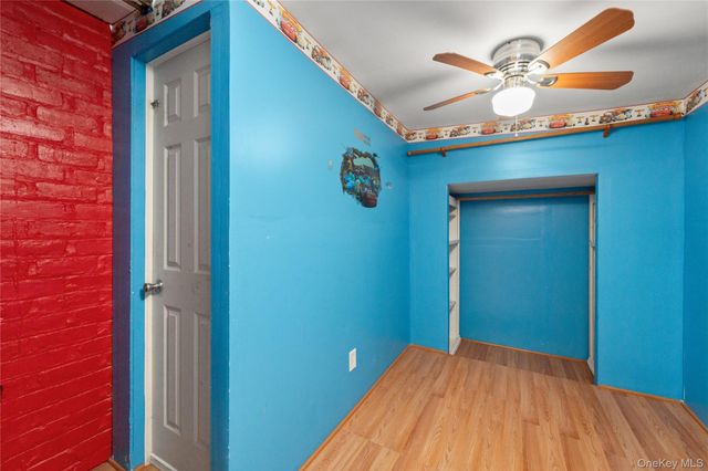 181 S Alleghany Avenue, Lindenhurst, NY 11757