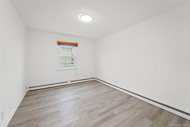 181 S Alleghany Avenue, Lindenhurst, NY 11757