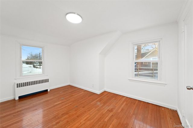 181 S Alleghany Avenue, Lindenhurst, NY 11757