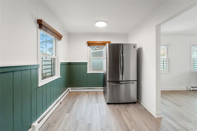 181 S Alleghany Avenue, Lindenhurst, NY 11757