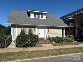 233 Davie Avenue, Statesville, NC 28677