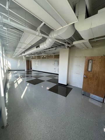 60 Harvard 2A, Brookline, MA 02145