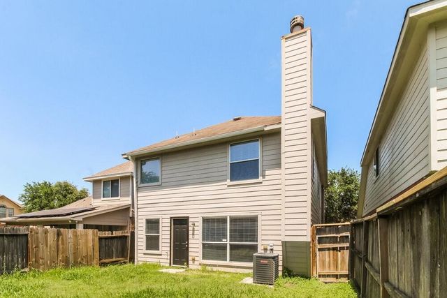 10514 Southway Bend Lane, Houston, TX 77034