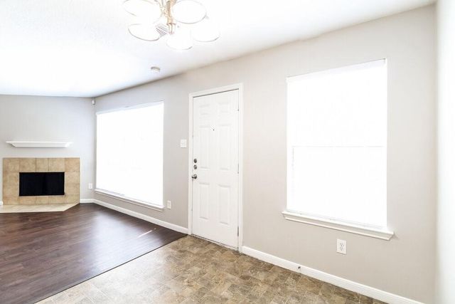 10514 Southway Bend Lane, Houston, TX 77034