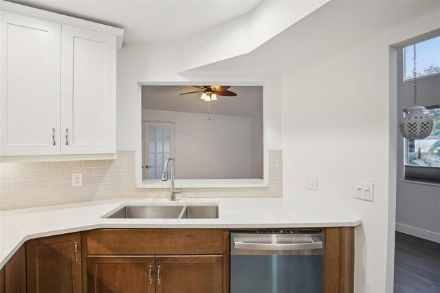 500 NEW YORK AVENUE 21, Dunedin, FL 34698