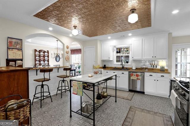 616 Embassy Walk, Winder, GA 30680