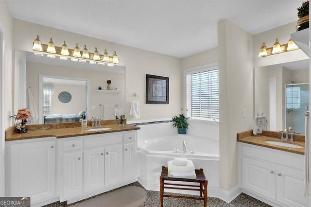 616 Embassy Walk, Winder, GA 30680