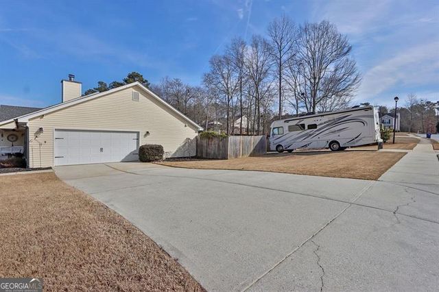 616 Embassy Walk, Winder, GA 30680