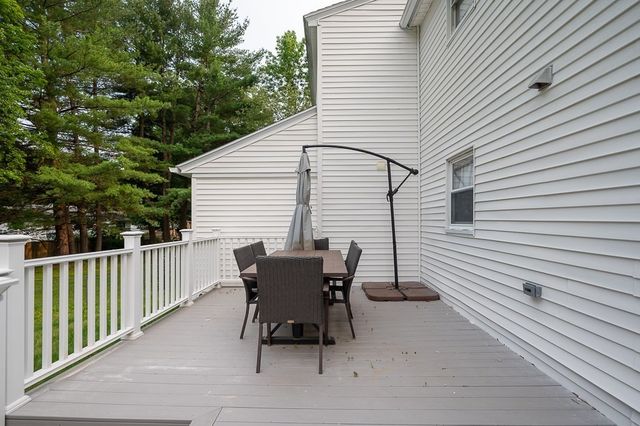 41 Dellwood Rd, Worcester, MA 01602