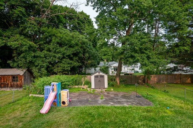 41 Dellwood Rd, Worcester, MA 01602