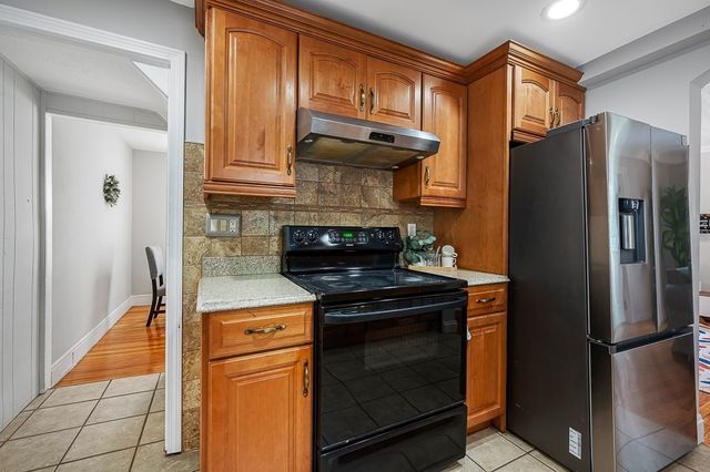 41 Dellwood Rd, Worcester, MA 01602
