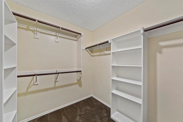 1002 Manassas Drive, Forney, TX 75126