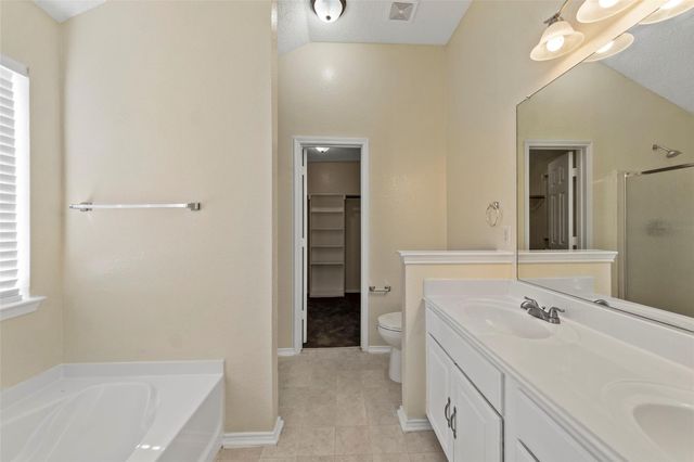 1002 Manassas Drive, Forney, TX 75126