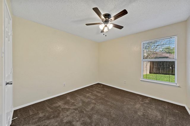 1002 Manassas Drive, Forney, TX 75126