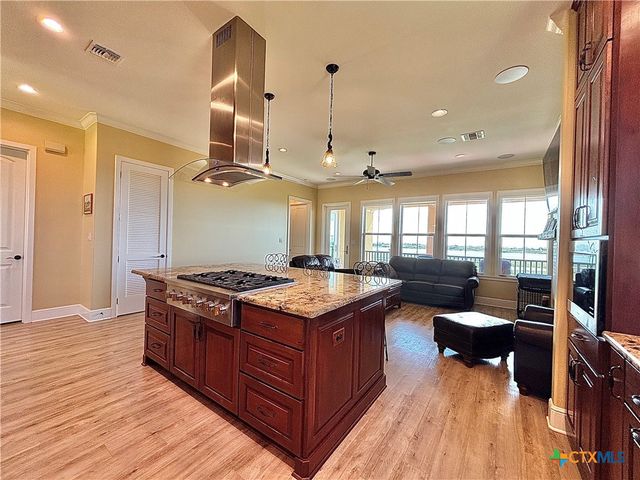 418 W Tuscany Way, Port O'connor, TX 77982