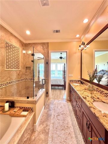 418 W Tuscany Way, Port O'connor, TX 77982