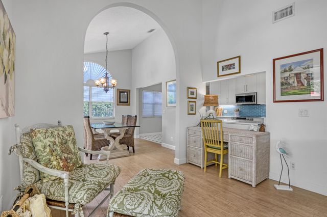 104 Colony Way E, Jupiter, FL 33458