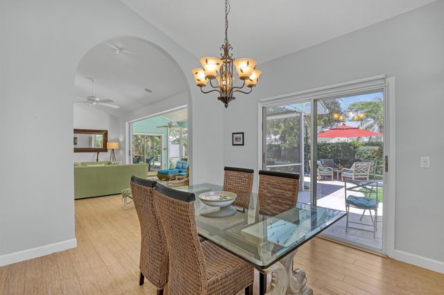 104 Colony Way E, Jupiter, FL 33458