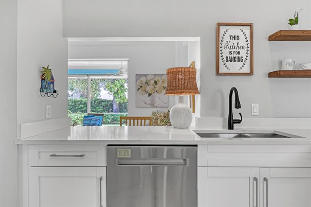 104 Colony Way E, Jupiter, FL 33458